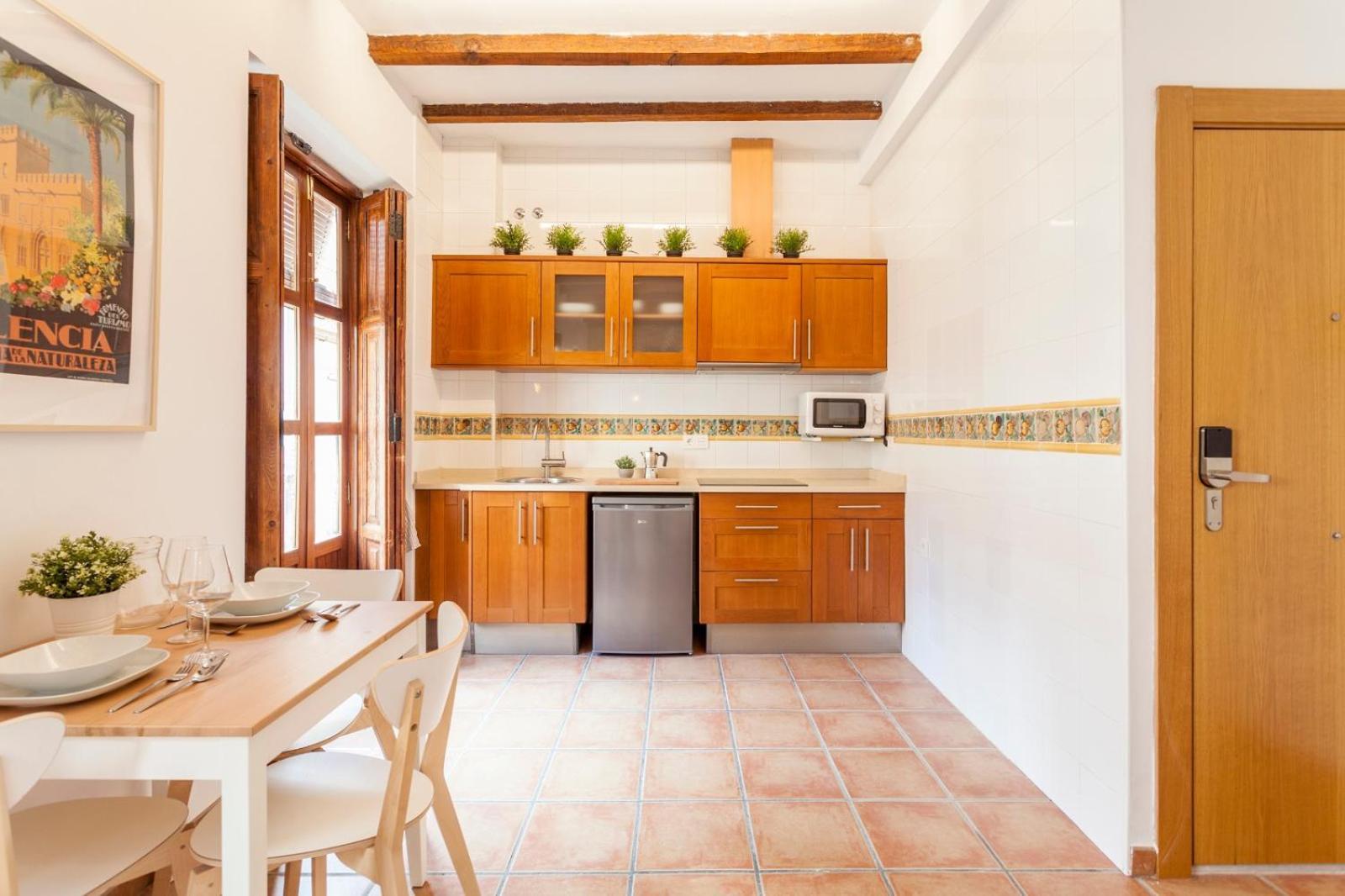 Sunny Modern Flat By Mercado Central Valencia Bagian luar foto