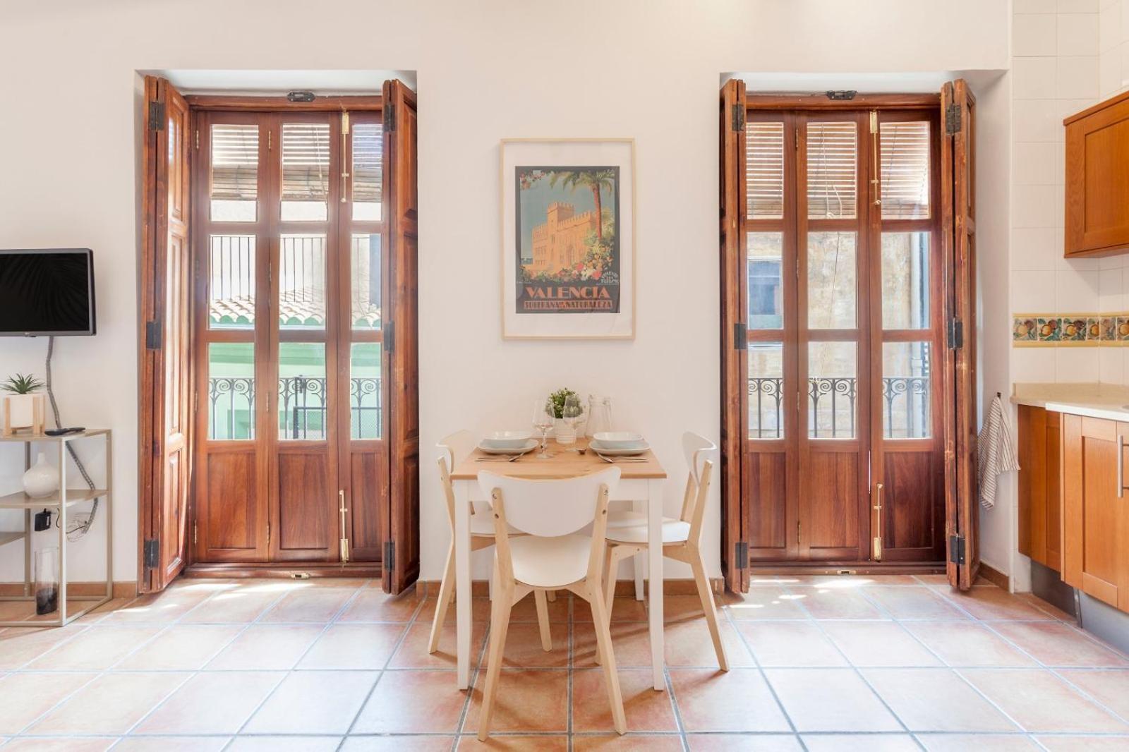 Sunny Modern Flat By Mercado Central Valencia Bagian luar foto
